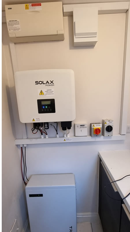 solar panel battery storage fitters North West